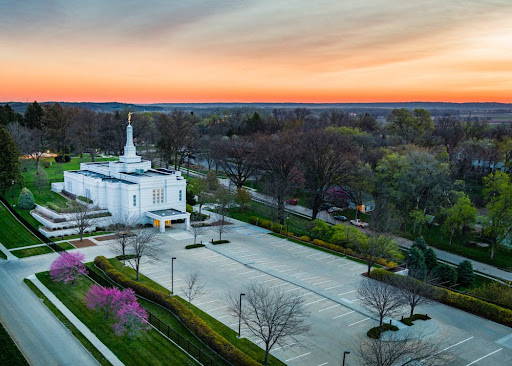 Aerial shot of the Winter Quarters Temple and grounds.