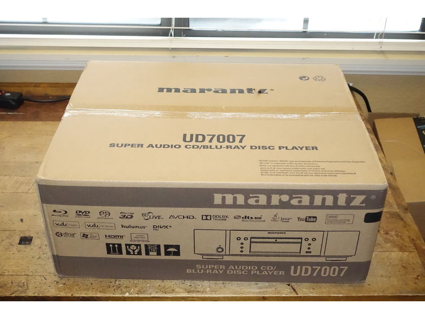 Marantz UD-7007 Universal CD / DVD / BluRay Player