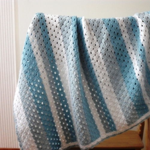 “Blue dreams” baby deken