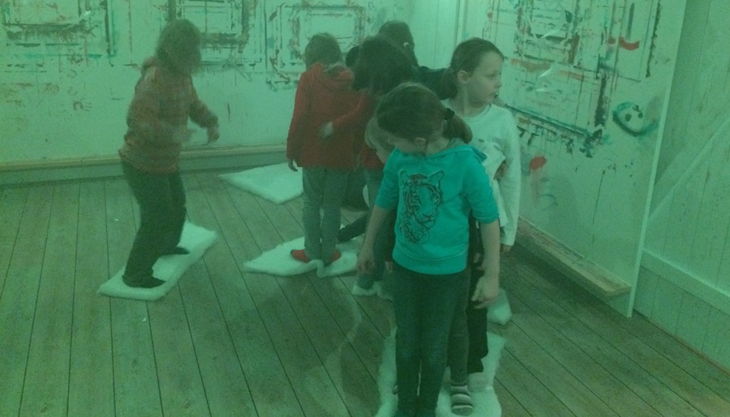 künstlerei pöppinghaus mottoparty eisschollenhüpfen im schneetreiben