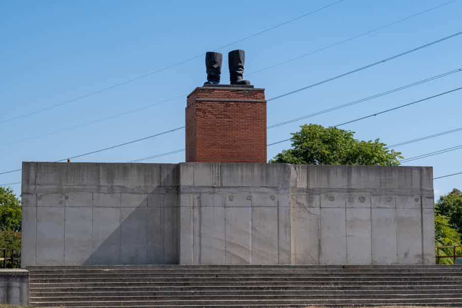 Communist History Tour with House of Terror Option - photo 4