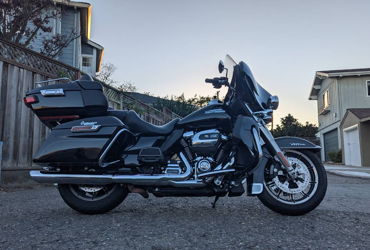 2019 HARLEY-DAVIDSON FLHTCU ELECTRA GLIDE ULTRA CLASSIC motorcycle for rent near LAS VEGAS, NV
