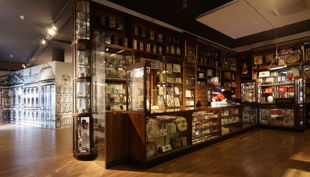 historische ladeneinrichtung schokoladenmuseum koeln