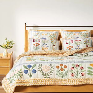 Ellen Merchant Cottage Quilt