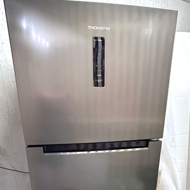 Réfrigérateur combi Thomson