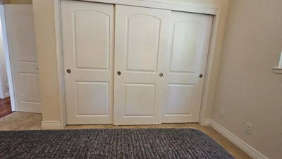 Modern interior door