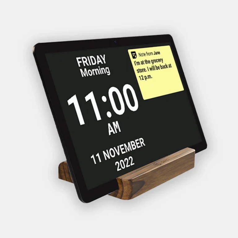 Digital Photo Frame. Frameo digital photo frame. Lifeframe with Beech wooden finish.