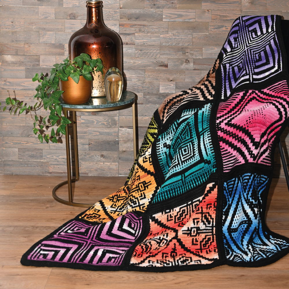 Color your Life (mosaic crocheting)