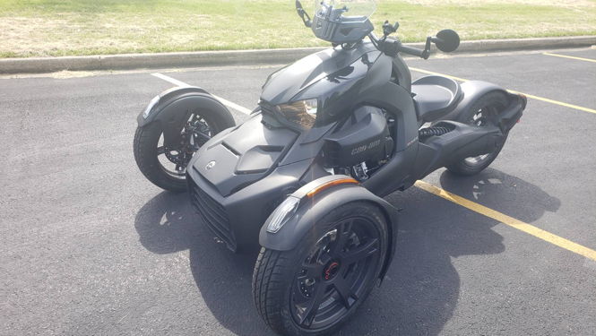Riders Share Find The Perfect Motorcycle Rental In Champaign Il