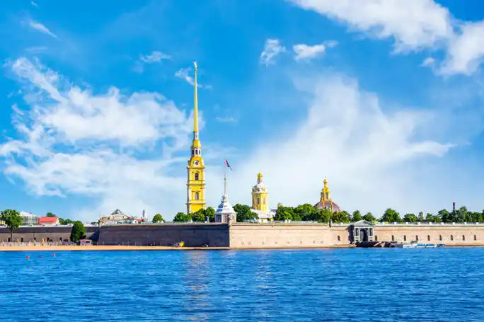 Прогулка по Неве и Финскому заливу на двухпалубном теплоходе