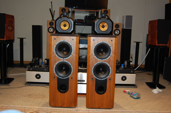 Bower and Wilkins BW 802 Series lll Loudspeakers