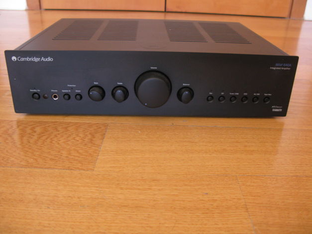 Cambridge Audio  Azur 640A V2 (US Version) Integrated A...