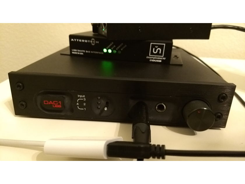 Benchmark DAC1 USB Music System
