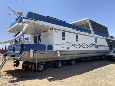 Boat Image 10