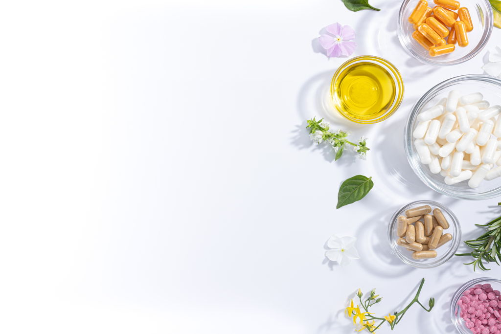 7 Supplements to Reduce Cortisol (+ Stress Management Tips)