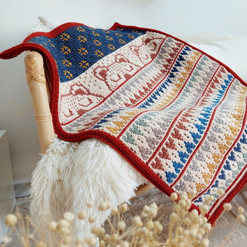 SLEEP TIGHT, LITTLE BEAR. Overlay mosaic crochet baby blanket pattern