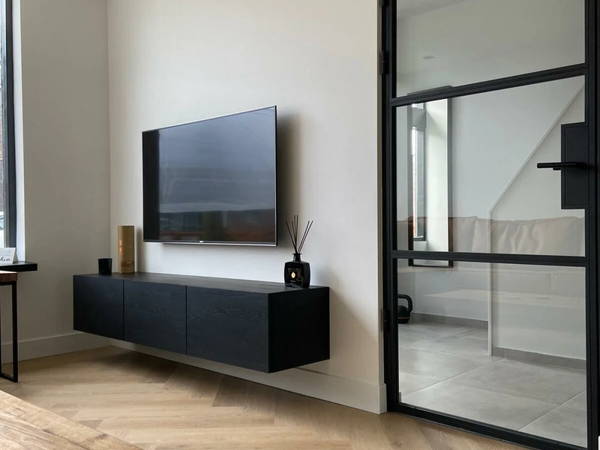 TV-meubels op maat, klantproject Houtenmeubelshop