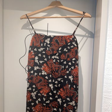 Drachen Kleid