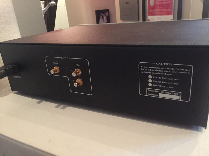 EAD Enlightened Audio Designs Ultradisc 2000 trade in save $$$$