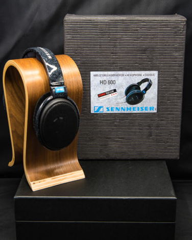Sennheiser HD 600 Premium Dynamic  Headphones - [ Rare ...