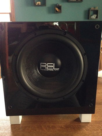 REL Acoustics T-9
