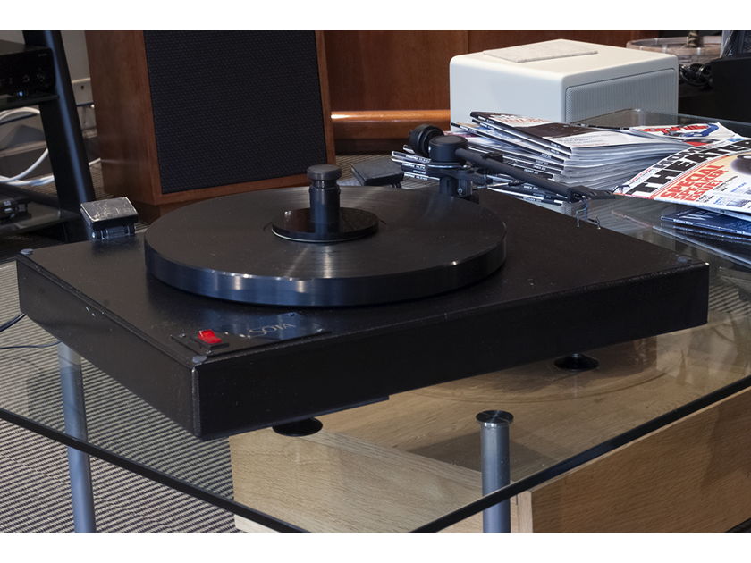 Sota Comet Turntable With LMT Tonearm