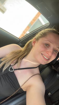 Caressa  Reyns
