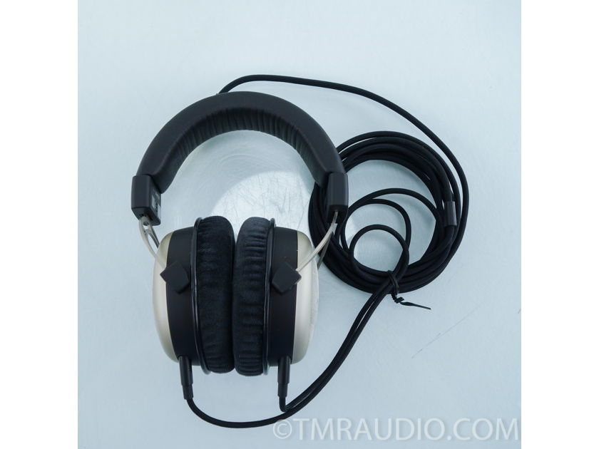 Beyerdynamic T1 Headphones (1056)