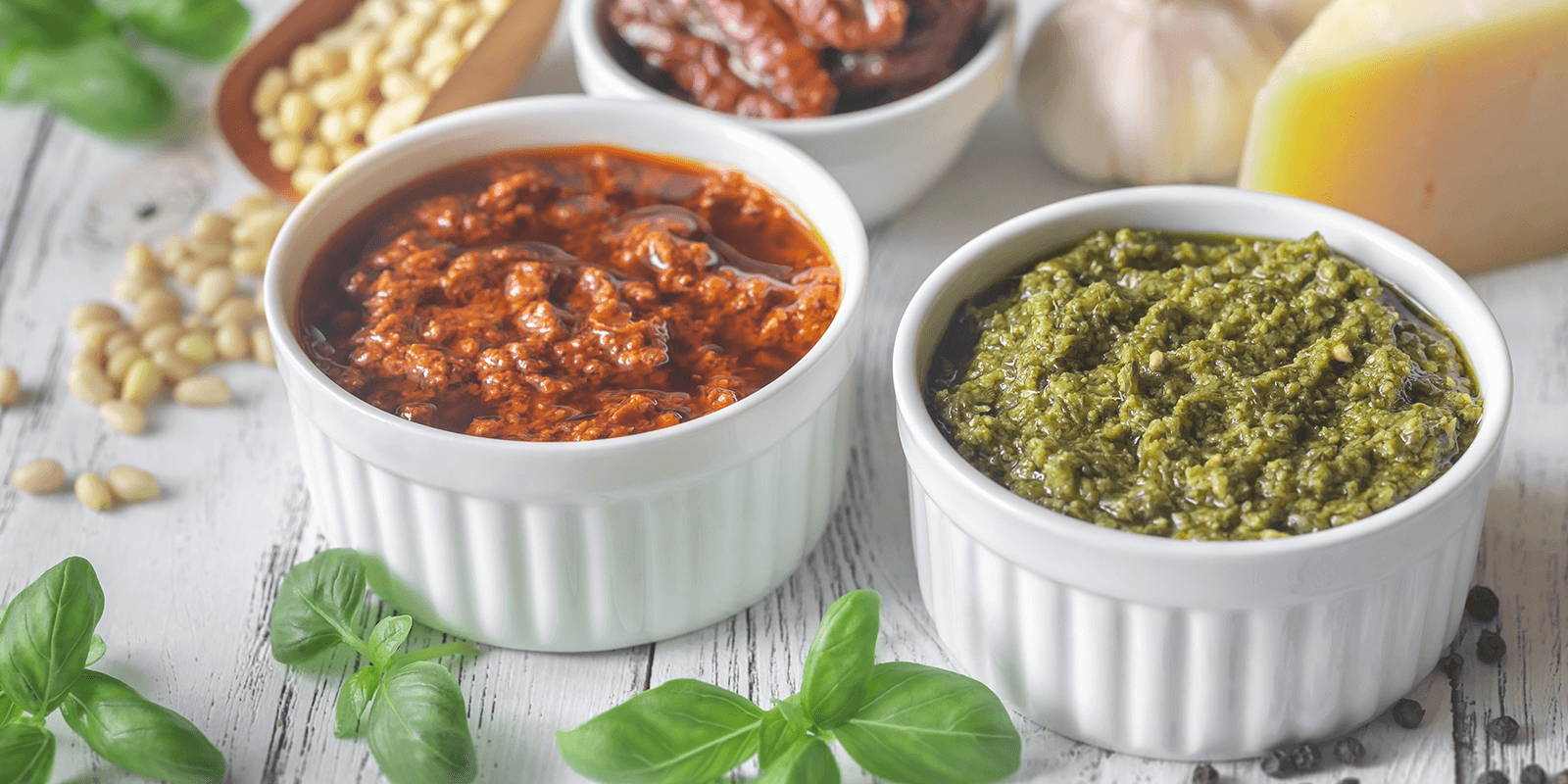 Red pesto and green pesto