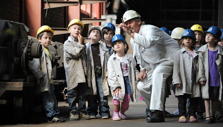 stiftung zollverein kinder mit bergman
