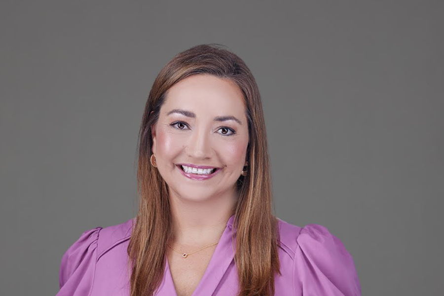 A canary in the coal mine, Amy Richardson left Charles Schwab & Co. for ...