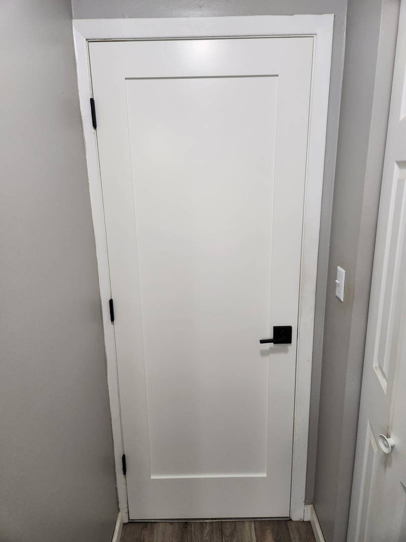 powell-oh-home-s-astonishing-makeover-with-7-stanford-doors-one-day