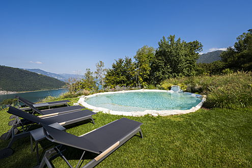  Iseo
- villa in vendita lago d'iseo