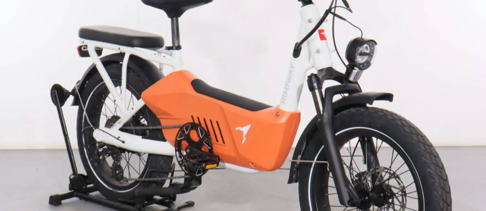 one more view of the Himiway C3 Cargo electric cargo bike