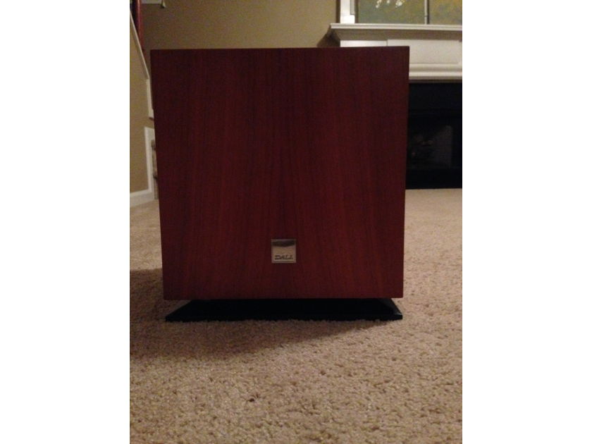 Dali Loudspeakers Mentor Subwoofer Cherry Finish, Mint Condition
