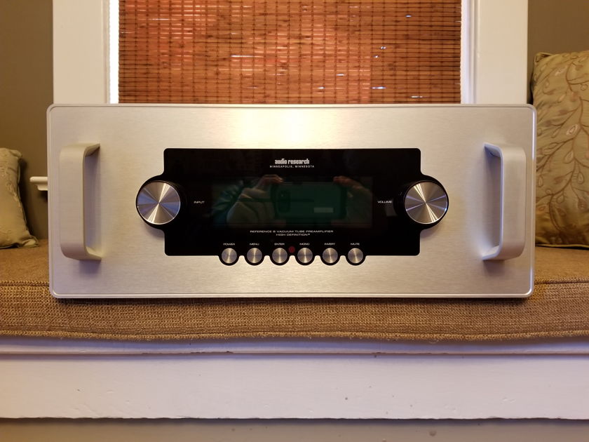 Audio Research Reference 6 : State Of The Art Tube Preamp - Trades OK