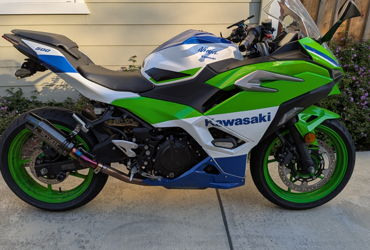 2024 KAWASAKI NINJA 500 SE ABS 40TH ANNIVERSARY EDITION motorcycle for rent near Santa Clara, CA