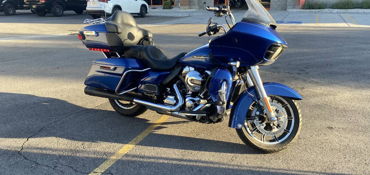 2016 HARLEY-DAVIDSON TOURING ROAD GLIDE ULTRA (COLOR OPTION) motorcycle for rent near Hyde Park, UT