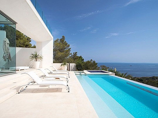  Ibiza
- Lujosa villa a la venta con equipamiento moderno, Roca Llisa, Ibiza