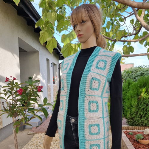Crochet Vest with granny squares