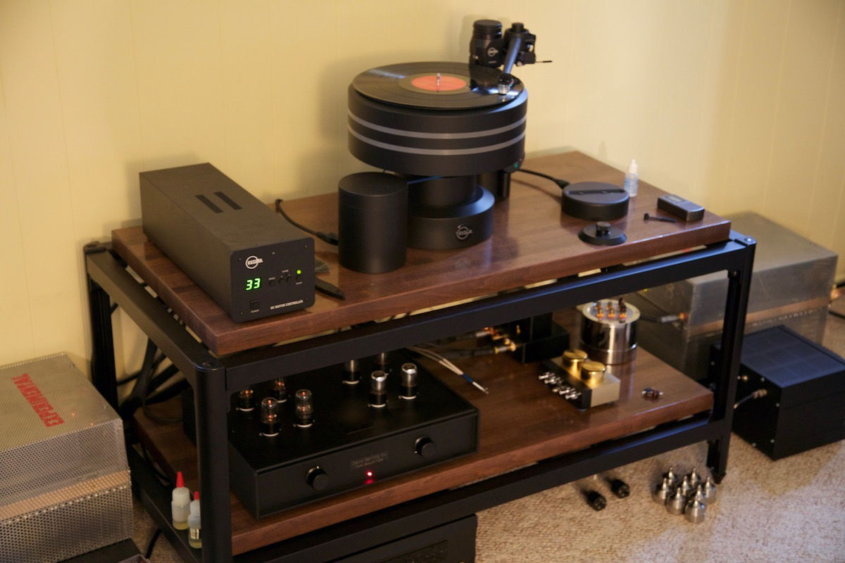 Kuzma XL DC Belt Drive Turntable 