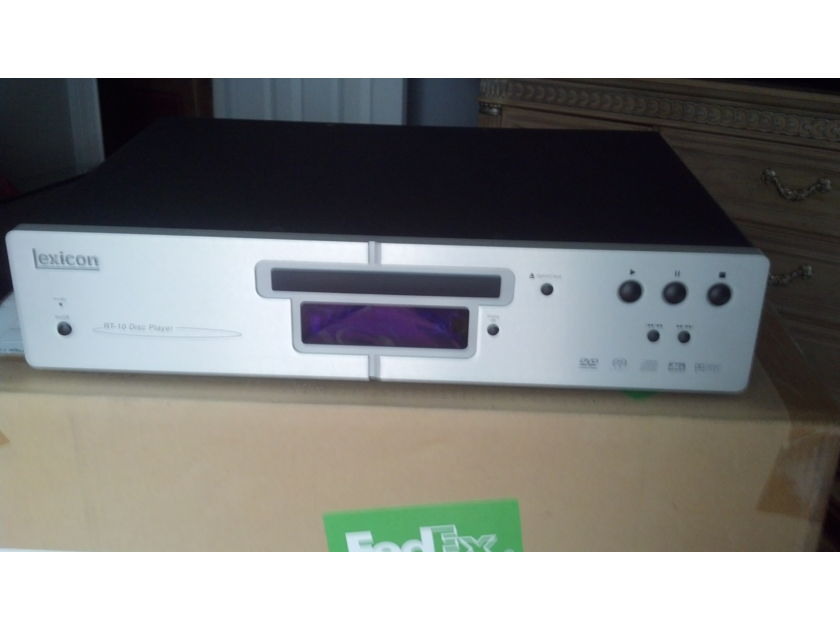 Lexicon MV-5 Processor w/ CD SACD DVD player