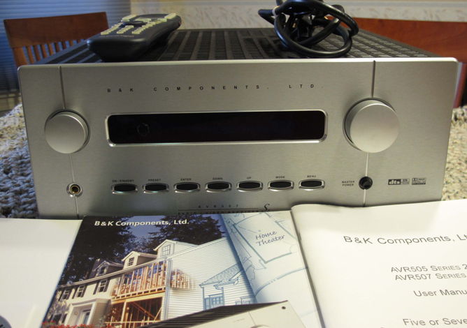 B&K Components AVR 507 S2 Home Theater receiver