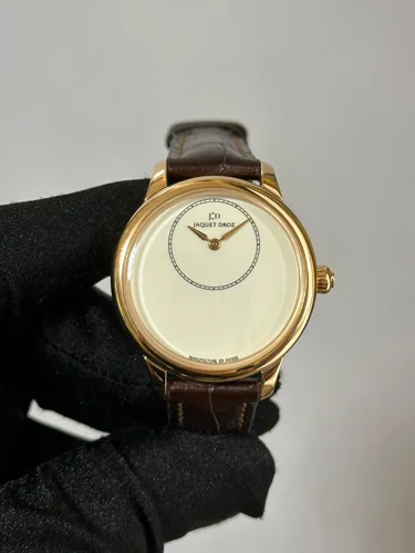 Jaquet-Droz Petite Heure Minute