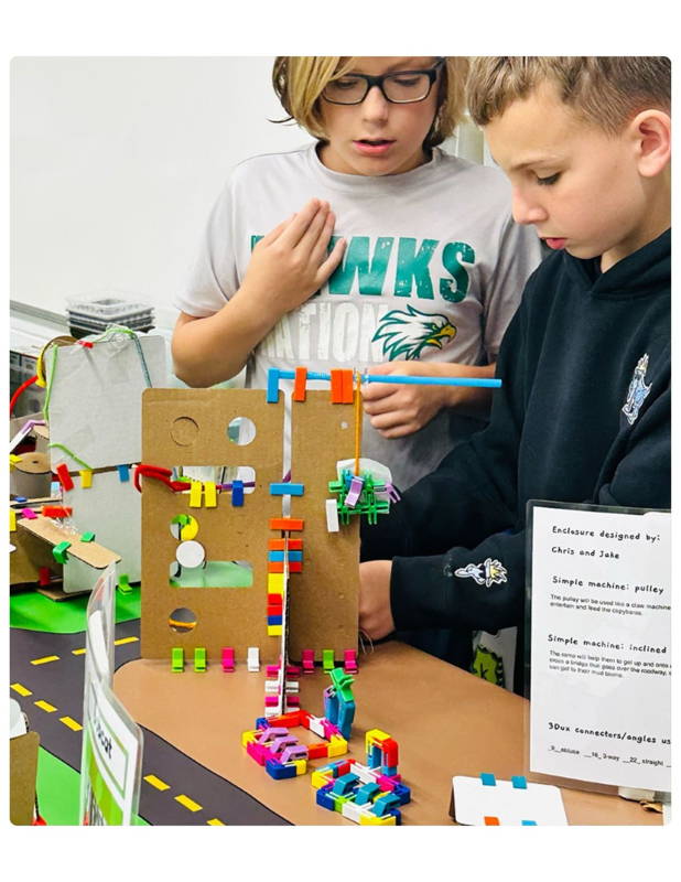 students learning urban planning with 3DuxDesign architecture sets