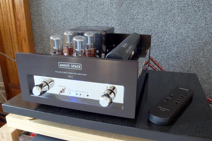 Audio Space Vaccum Tube pre amp PRE-2' with Phono Stage...