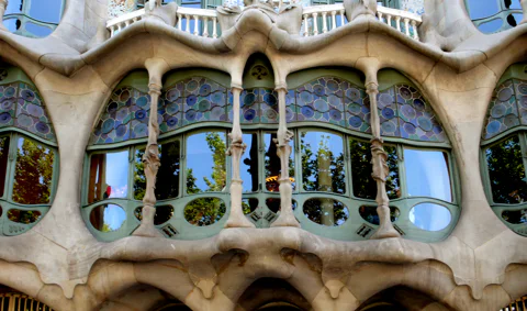 Complete Gaudi Tour: Casa Batllo, Park Guell & Sagrada Familia