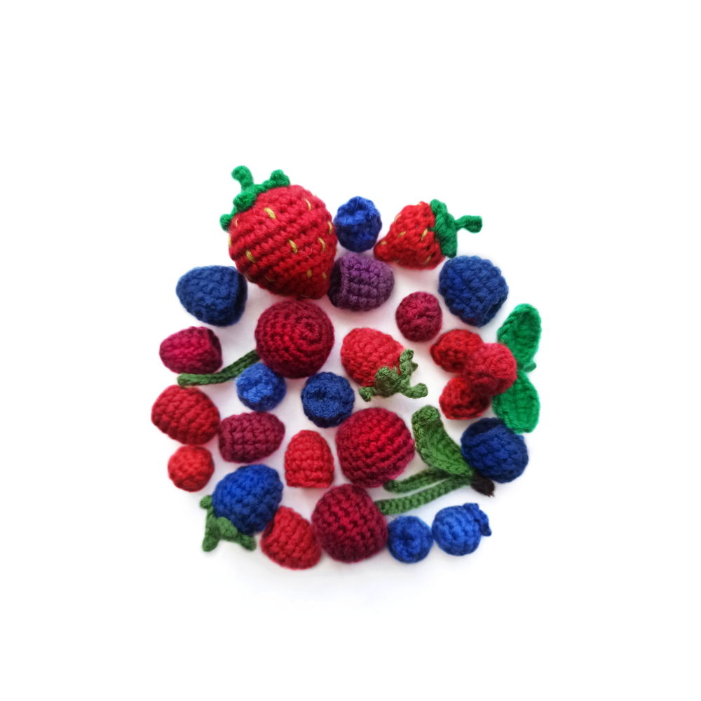 BERRIES crochet pattern 6 in 1: cherry, strawberry, raspberry, blackberry, cranberry, blueberry. Food crochet pattern. Fruit crochet pattern