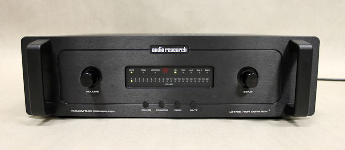 Audio Research LS-17 SE Linestage Preamplifier in Black...