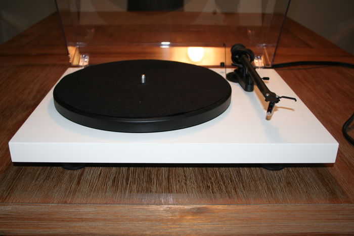 Pro-Ject Debut III